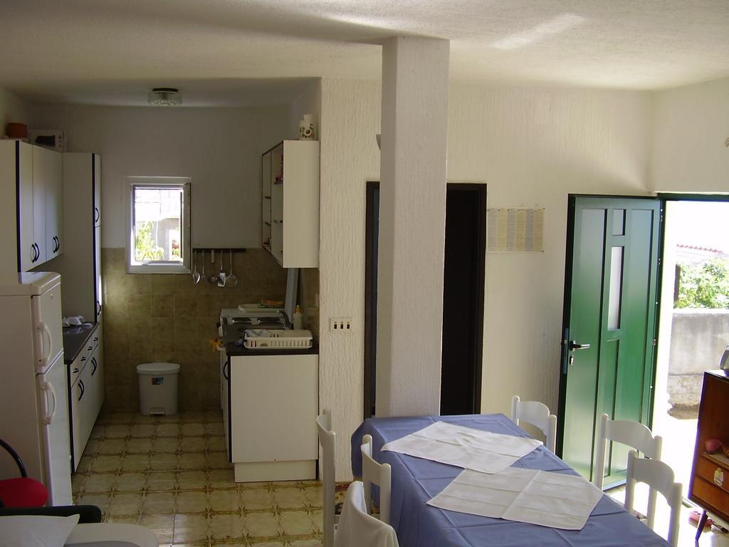 Petar Apartment Omiš Værelse billede