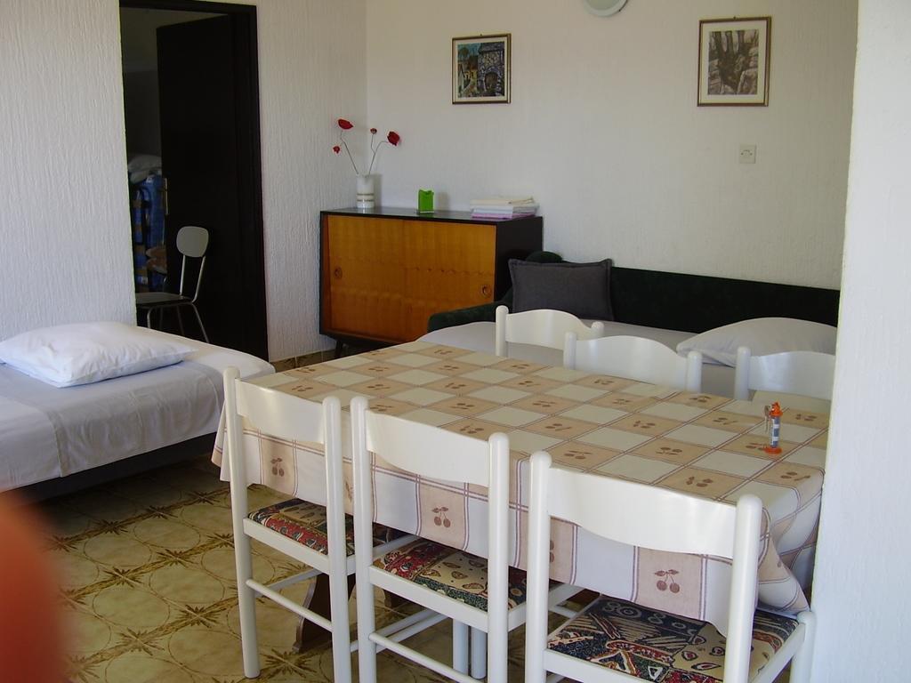 Petar Apartment Omiš Værelse billede